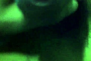 enorme masturbacion con chorro de semen masivo