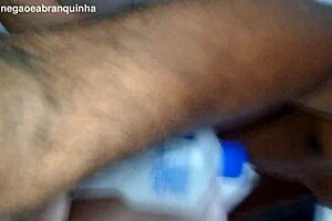 soquei forte no cu dela e a vadia ja tava gozando louca