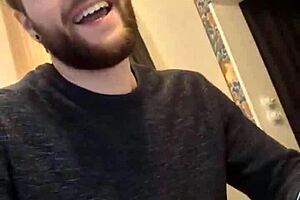 omg this berlin ersties production is so hot i'm recontacting her to explain my new moves 😍🔥