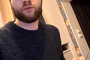 omg this berlin ersties production is so hot i'm recontacting her to explain my new moves 😍🔥