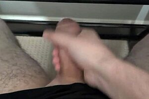 Solo office stud unloads quick homemade cumshot from work desk