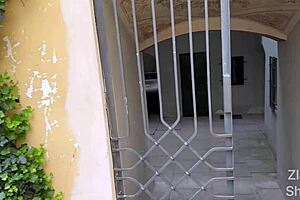 BBC Hunk Eyes Apartment but Craves Blonde's Deepthroat Facial Cumshot!