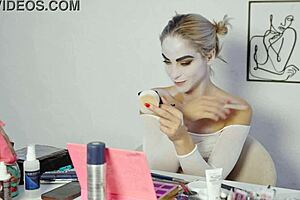Harley Quinn Cosplay Makeup Tutorial by Miss Daisy Diamond