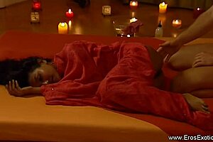 Her Vagina Secrets Unveiled in Sensual Massage