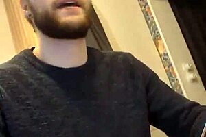 omg this berlin ersties production is so hot i'm recontacting her to explain my new moves 😍🔥