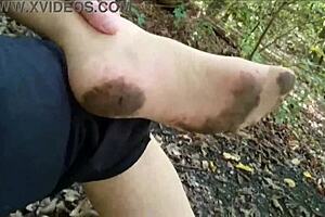 hey, taking a cheeky nylon stroll through the woods 😏👣🌳