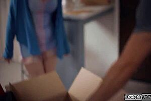 Babe Dumps Boyfriend For Hard Fuck