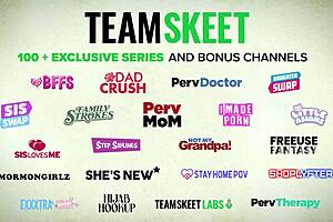 perfect body anal assfucking deepthroat facefuck on sofa with buttplug