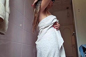 Mah Santos Masturbates Her Wet Pussy In Fetish Solo Video