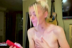 Skinny blonde cutie sucks cock before pussy pounding 😍🍆💦