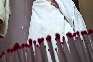 Mah Santos Masturbates Her Wet Pussy In Fetish Solo Video