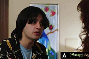 Stacked Horny Bimbo Stepmom Syren De Mer Drills Son's Cock