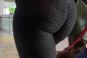 yoga pants hug curves perfectly this season 👙 candid views