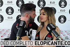 Elo Podcast Host SAVAGELY SUCKS Veve Valencia's Massive TITS