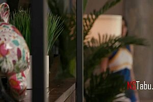 VIRGIN CHEERLEADER CRAVES FRIEND'S BOYFRIEND For FIRST SEX!