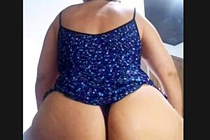 amateur bbw homemade anal dildo striptease ripped lingerie compilation