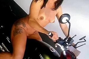Busty Brazilian milf hooks moto taxi ride to motel for creampie fun