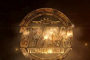 simona purr shows her pussy tops any phone distraction