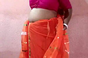 Saree-clad chubby indian beauty gets her fat pussy slammed hard nonstop!
