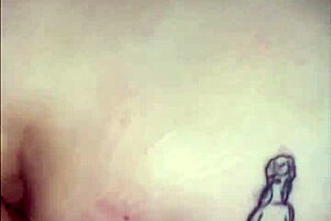 Fat Slut Squirts in Nasty Cum-Filled Blowjob Backride