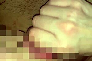 damn this latina babe loves sucking cock and swallowing cum in her mouth 💦👅