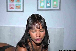 ebony slut eagerly takes massive creampie load