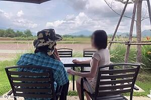 wait, the gardener seduces this skinny japanese beauty for outdoor creampie fun!