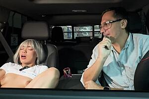 Hot Latina Aradiahellx Explodes in Multiple Orgasms During Public Car Ride