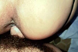 i massage hot young babe's ass then creampie her deeply 😍