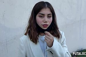 Putalocura's Marina Gold, why suck that cock right on the street?