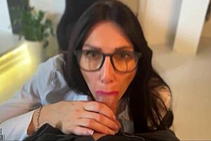 Secretary interview surprises with unexpected facial finish