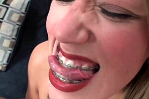 pull over those phat titties now - milf's huge latina boobs bursting out!