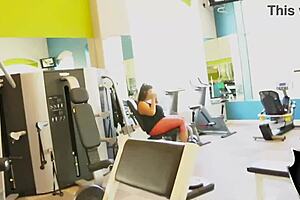 Big booty babe Sofia Rose bends over for Rome Majors' massive BBC protein shake pounding