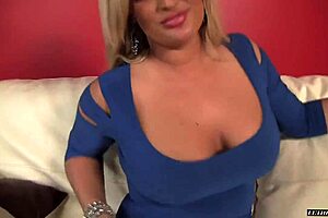 Super pawg Julie Cash rides big black cock craving hardcore interracial pounding