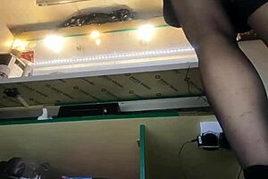 milf's big pussy lips tease from miniskirt at snowy work