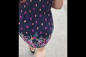 Venezuelan Mature Woman Cruises Lima Streets for Encounters