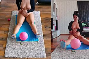 Naughty Naked Yoga Spreads Curvy Milf Ass for Worship!