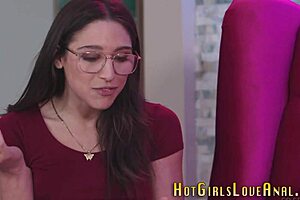 wanna see me finger this lesbian ass for her first time?