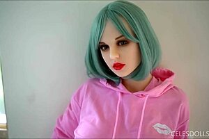 sexy japanese model's curvy body and big tits fill me with desire