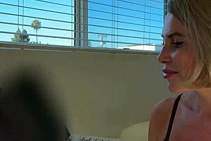 sugarnadya rates your cock is it milf worthy enough