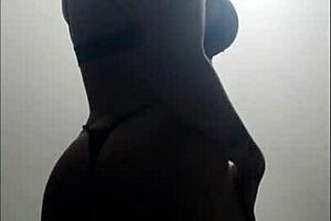 😈 compilado cavala brazilian fitness big ass teasing grelo tattoo strip 💋 continua no red