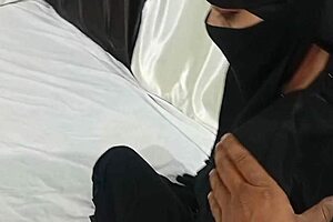 muslim temptress bends for hindu lover's deep doggy thrusts