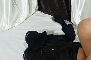 muslim temptress bends for hindu lover's deep doggy thrusts