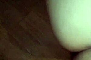 mmm this tranny's monster cock gets sucked so good! 🍆😍