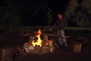 i cant resist fuckin tia layne with romana ryder usin that glass dildo deep