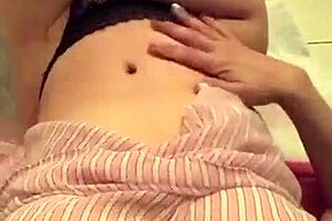 Steamy Cougar Milf Sizzles with Intense Passion