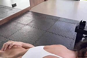 dude this insane bubble butt babe owns every gym squat session