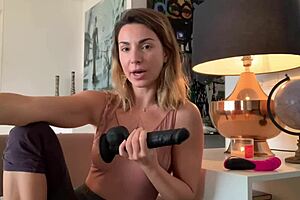 Techniques to make her orgasm using penis size and shape effectively