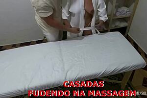 dude, sp amateur girl leaks her pussy during hot massage