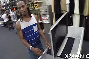 Reality Amateur Slut Sucks Cock Sloppily Licks Balls Hardcore